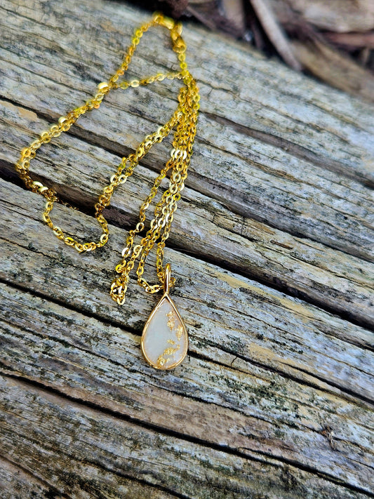 Classic Teardrop Necklace