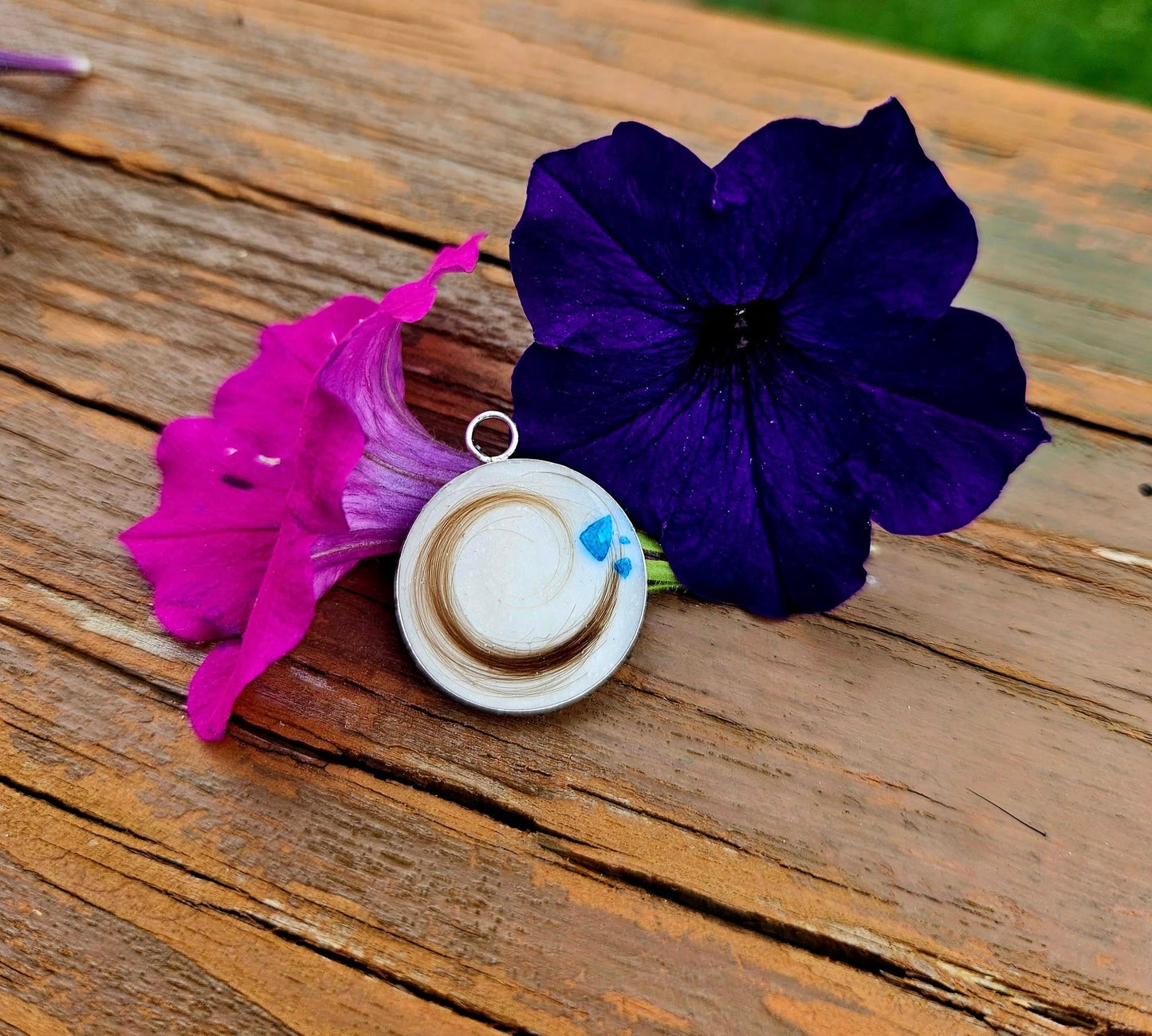 The Lovelock Pendant