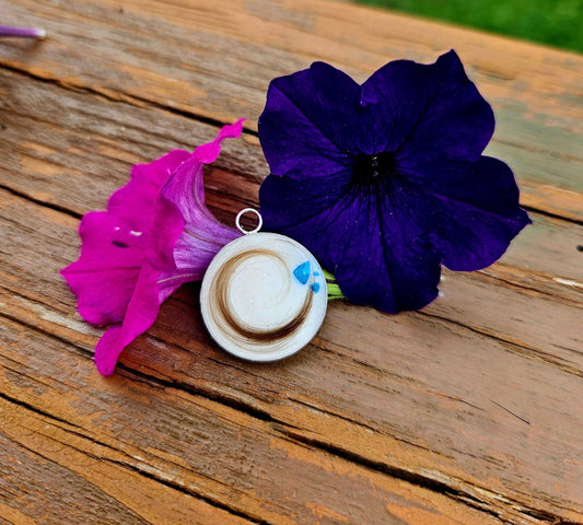 The Lovelock Pendant