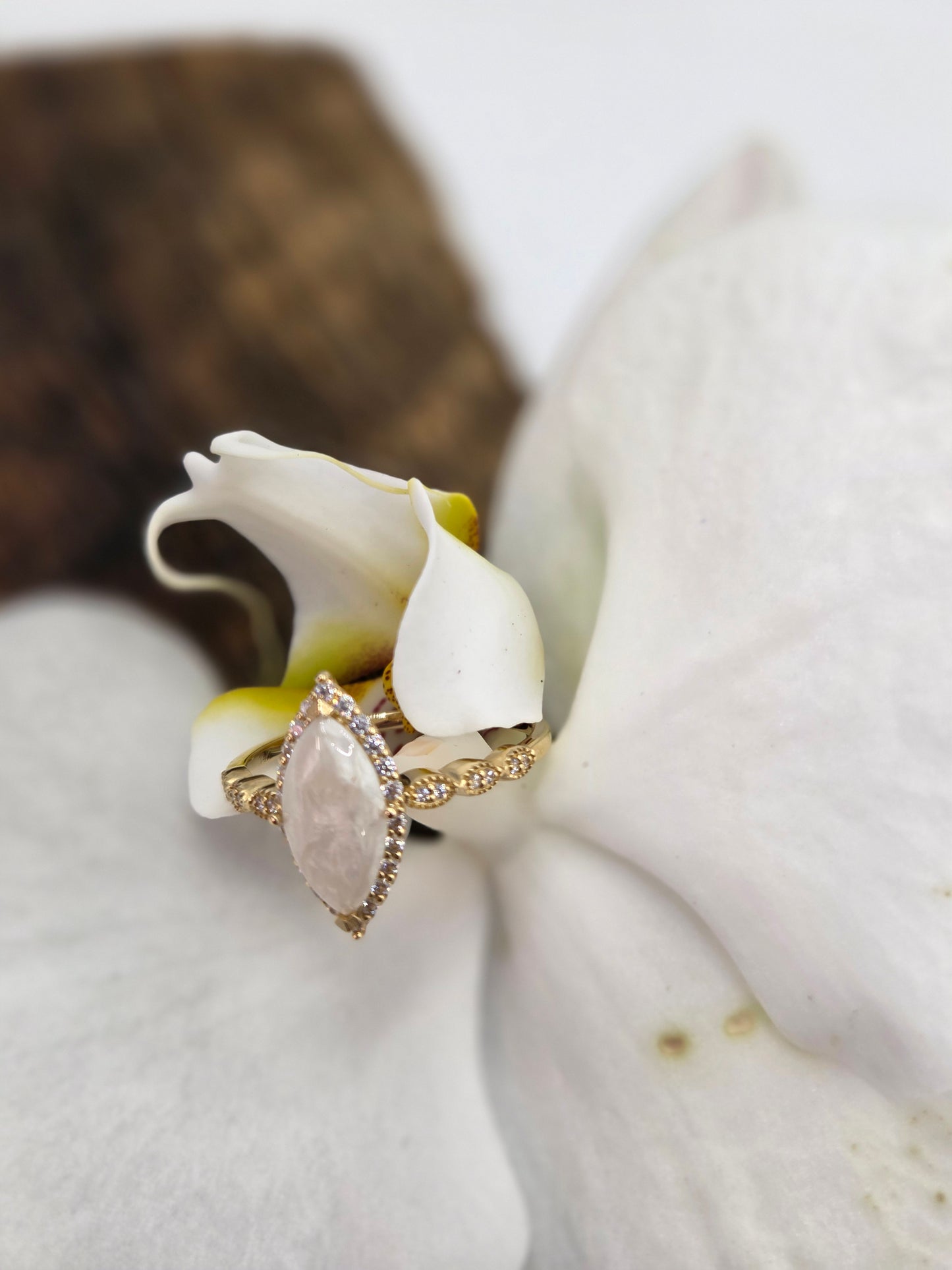 The Navette Ring